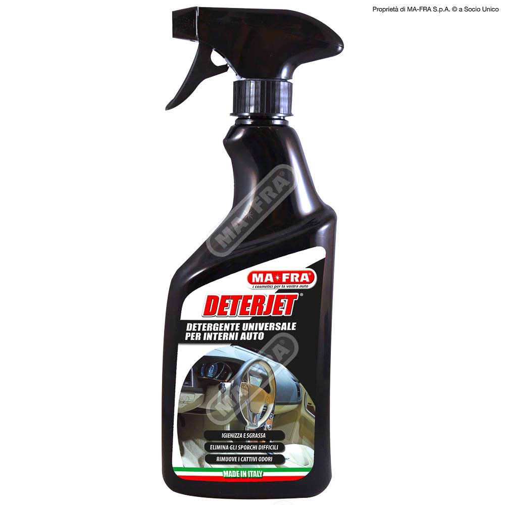 Deterjet è un detergente universale per la pulizia interna dell'auto